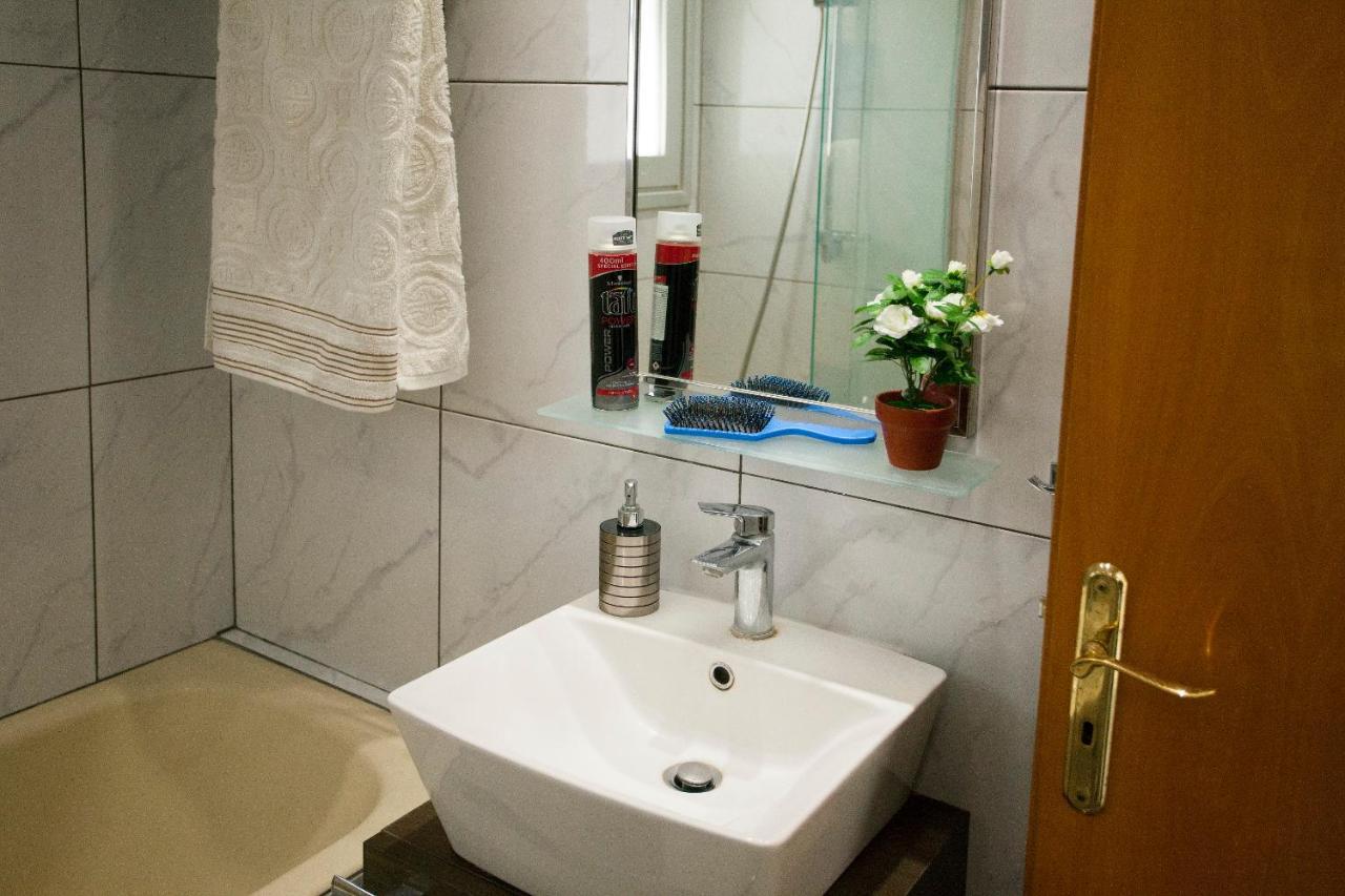 Limassol Hestia Boutique Apartment ภายนอก รูปภาพ