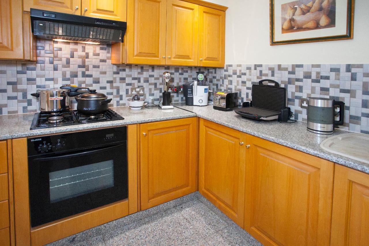 Limassol Hestia Boutique Apartment ภายนอก รูปภาพ