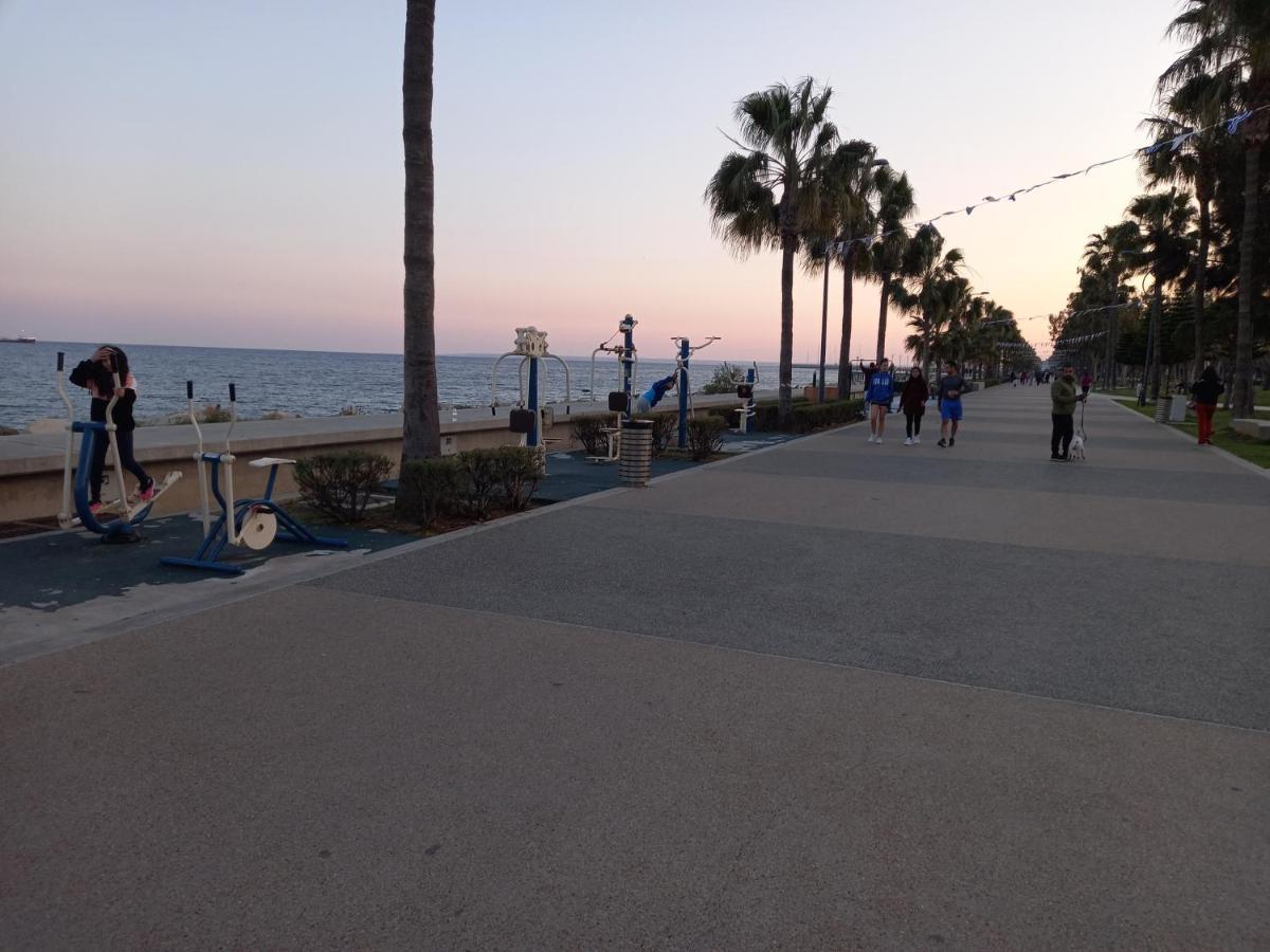 Limassol Hestia Boutique Apartment ภายนอก รูปภาพ